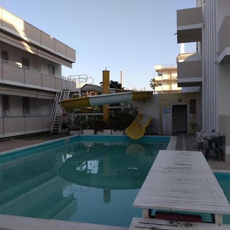 Claudia Residence Alba Adriatica Zewnętrze zdjęcie