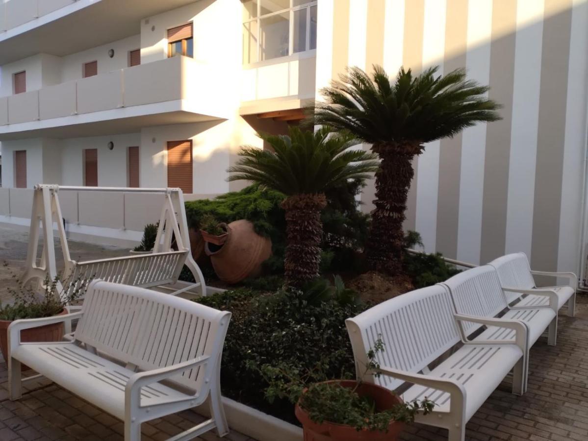 Claudia Residence Alba Adriatica Zewnętrze zdjęcie