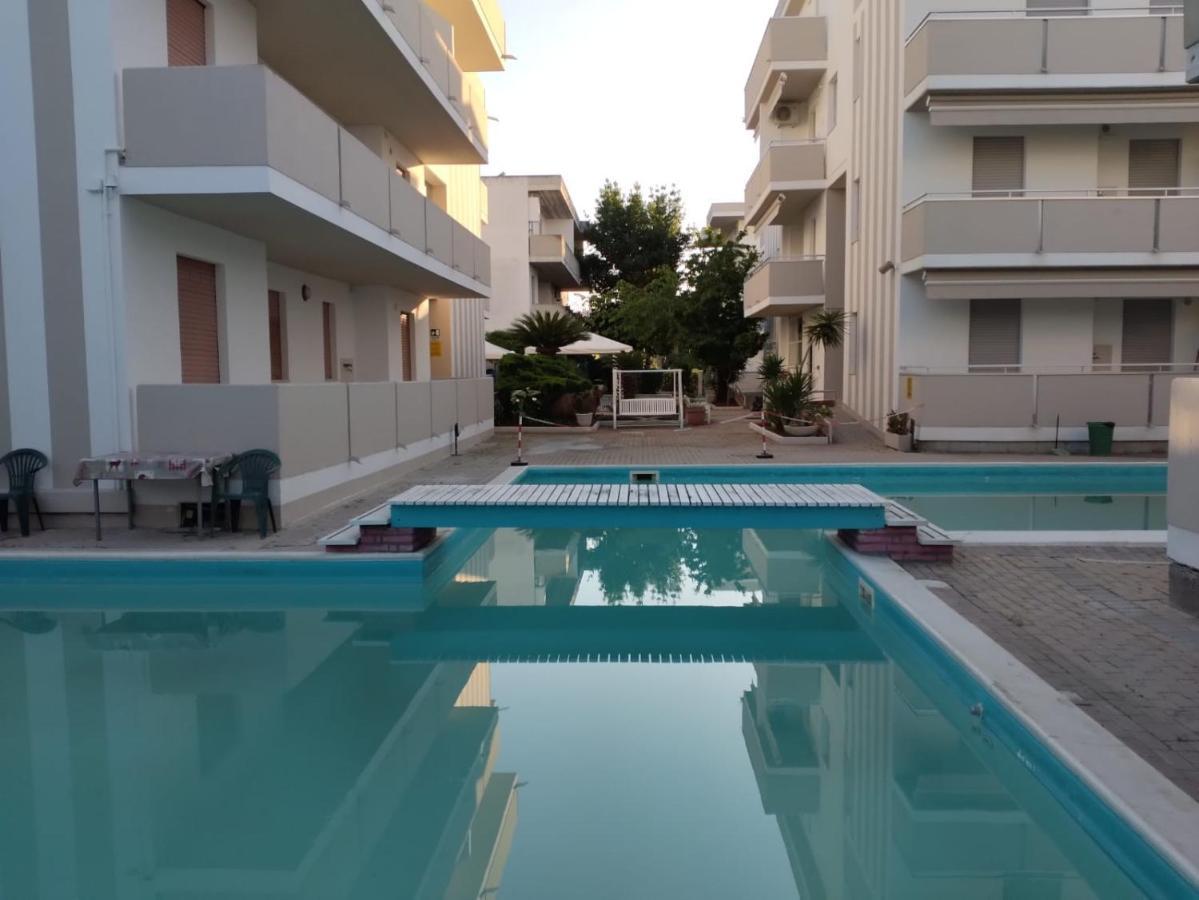 Claudia Residence Alba Adriatica Zewnętrze zdjęcie